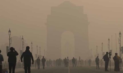 दिल्ली में सर्दी–कोहरे के साथ बढ़ा प्रदूषण का कहर, IMD ने जारी किया येलो अलर्ट