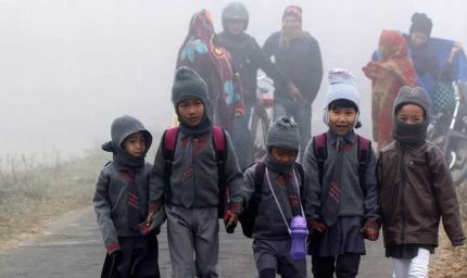 स्कूलों में सर्दियों की छुट्टियों का ऐलान, जानें किस राज्य में कब से हॉलिडे शुरू
