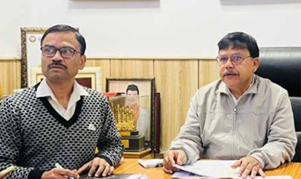 अधिकारी लक्ष्य निर्धारित कर उपभोक्ताओं तक पहुंचाएं समाधान योजना का लाभ
