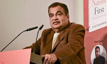 दिल्ली की जहरीली हवा से नितिन गडकरी भी बेहाल, बोले— तीन दिन में एलर्जी हो जाती है