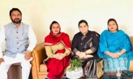 चंडीगढ़ मेयर चुनाव से पहले AAP को तगड़ा झटका, दो पार्षदों ने थामा भाजपा का दामन