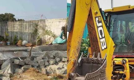 पत्नी के बार-बार मायके जाने से बिफरा पति, झारखंड में ससुराल पर चलवा दिया बुलडोजर