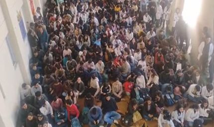 हिमाचल में डॉक्टरों की अनिश्चितकालीन हड़ताल, OPD सेवाएं ठप, इमरजेंसी चालू