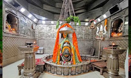 महाकाल के दर्शन की राह हुई आसान, पांच जनवरी तक दस लाख श्रद्धालुओं के आने का अनुमान