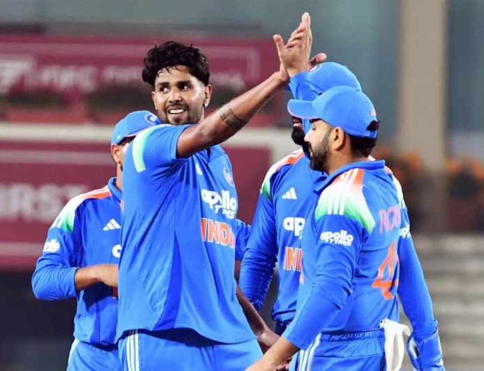 गौतम गंभीर की खास पसंद: हर्षित राणा को लगातार मौका देने की वजह संदीप शर्मा ने पहले ही बता दी थी!