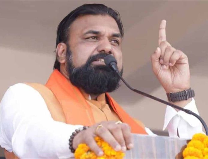 लालू यादव की संपत्ति पर सरकार की नजर, स्कूल खोलने का ऐलान; सम्राट चौधरी के बयान से गरमाई राजनीति