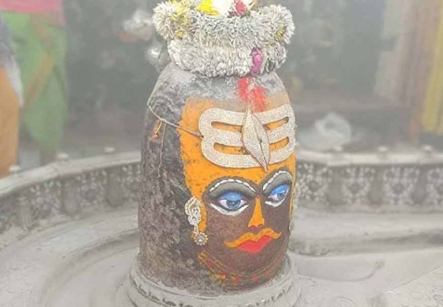 महाकाल मंदिर में बदलाव: इस तारीख से बंद होगी भस्म आरती की ऑनलाइन बुकिंग, जानें नई एंट्री प्रक्रिया