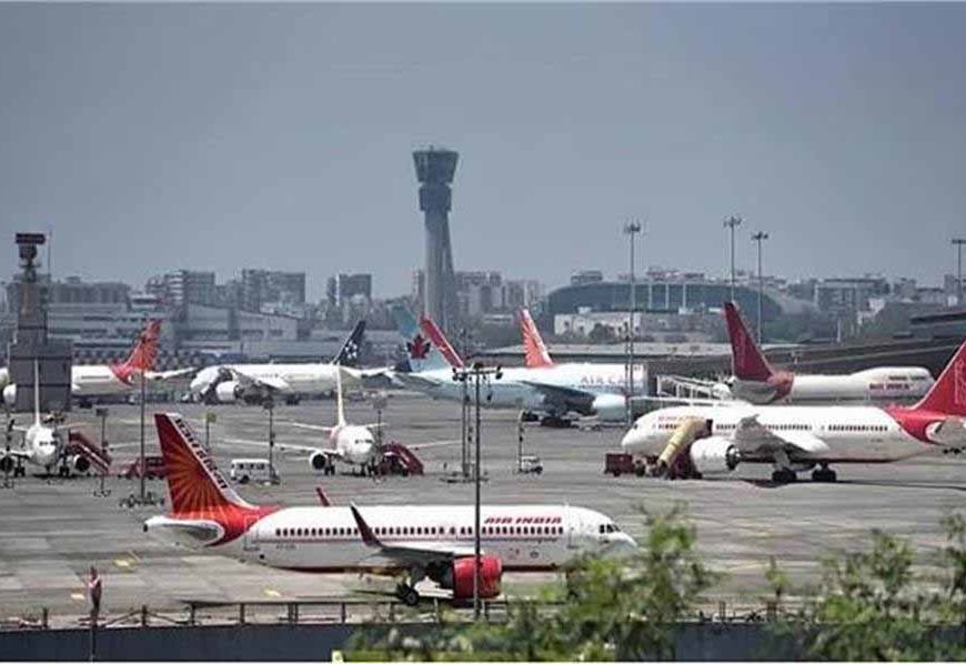संसद में बड़ा खुलासा: दिल्ली–मुंबई एयरपोर्ट्स पर GPS डेटा टैंपरिंग के कई मामले सामने आए
