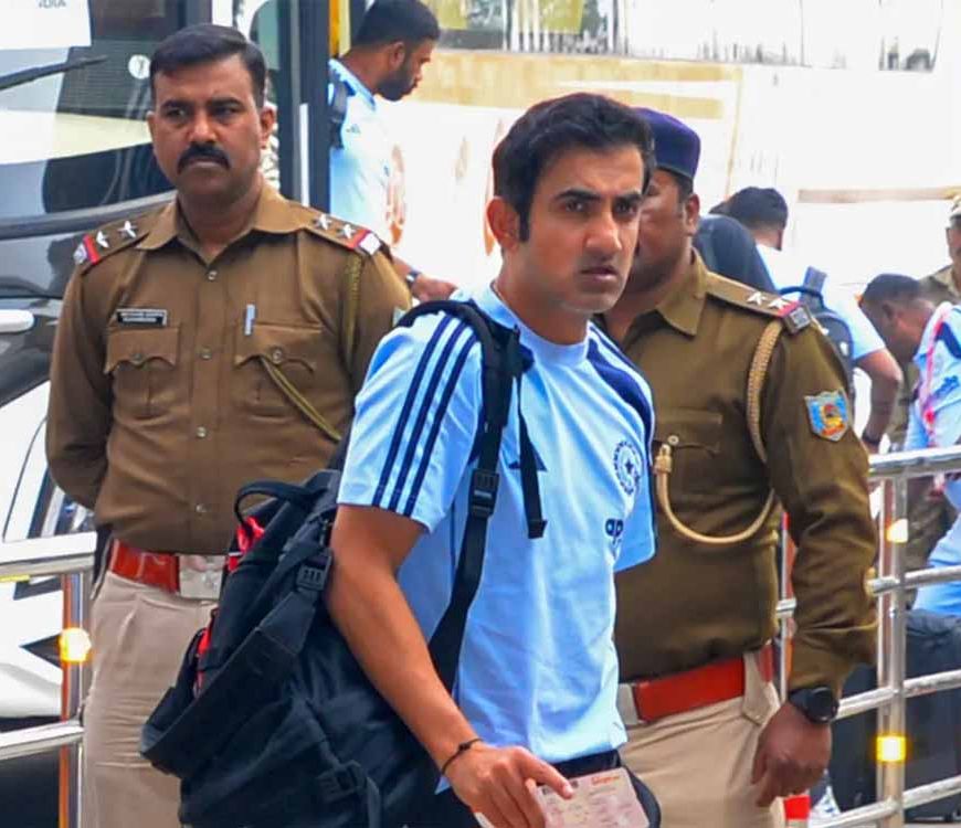 गंभीर पर उठे सवालों के बीच स्टार खिलाड़ी का समर्थन—कहा, वो बेस्ट कोच और शानदार इंसान हैं