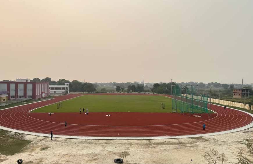 योगी आदित्यनाथ सरकार जौनपुर के खिलाड़ियों को नए साल में सिंथेटिक रनिंग ट्रैक की देगी सौगात