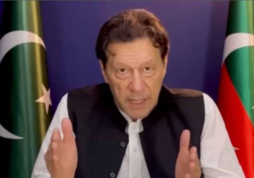 दबाव हुआ कारगर: पाकिस्तान सरकार ने उज्मा को दी जेल में बंद इमरान खान से मिलने की अनुमति