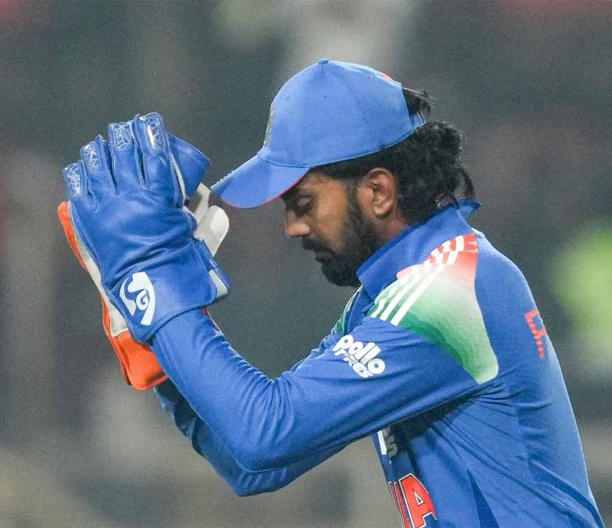 कप्तान बदले, रणनीतियाँ बदलीं… पर वर्ल्ड कप 2023 फाइनल की वह कड़वी कड़ी अब भी कायम!