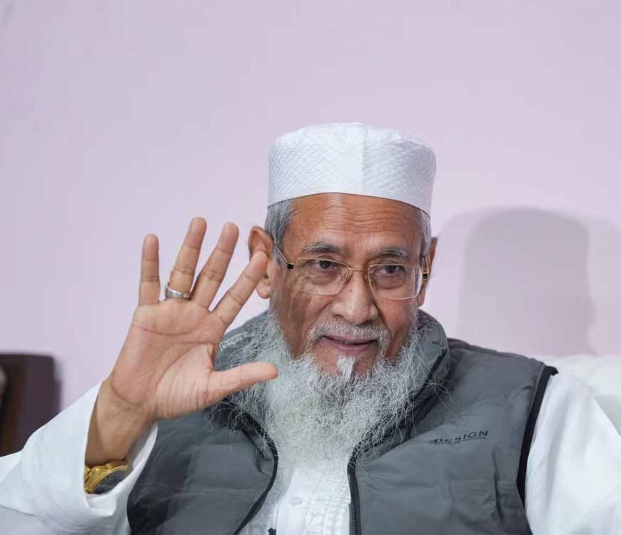 वक्फ कानून पर ममता की सहमति से मचे बवाल: मंत्री के भड़कते ही मुसलमानों ने दी कड़ी प्रतिक्रिया