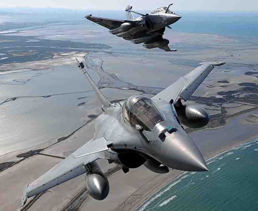 राफेल और Su-57 की जोड़ी से बढ़ेगी इंडियन एयरफोर्स की ताकत, रूस से फाइटर जेट पर डील संभव