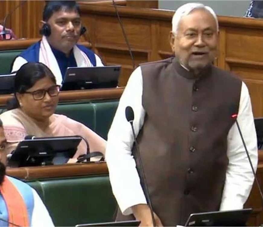 सदन में गूंजा नीतीश का संदेश: CM ने की PM मोदी की सराहना, विधायकों से करवाया नमन