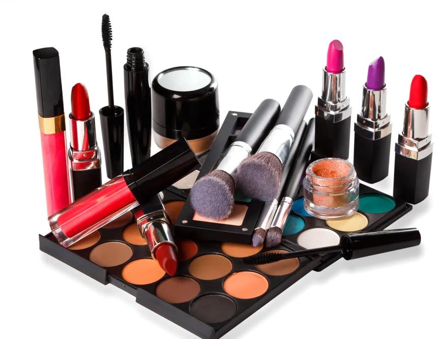 रुपया कमजोर, GST छूट फीकी: मोबाइल, फ्रिज, एसी, टीवी और लिपस्टिक समेत बढ़ेंगे दाम