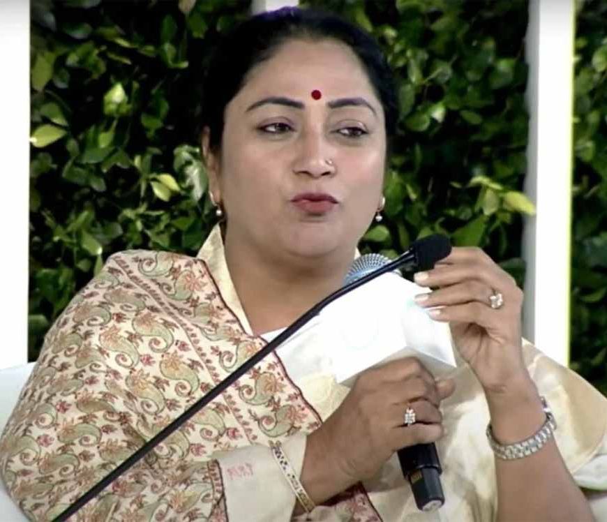 पलूशन एक दिन की समस्या नहीं, तेज एक्शन जरूरी – HTLS में रेखा गुप्ता का बड़ा बयान