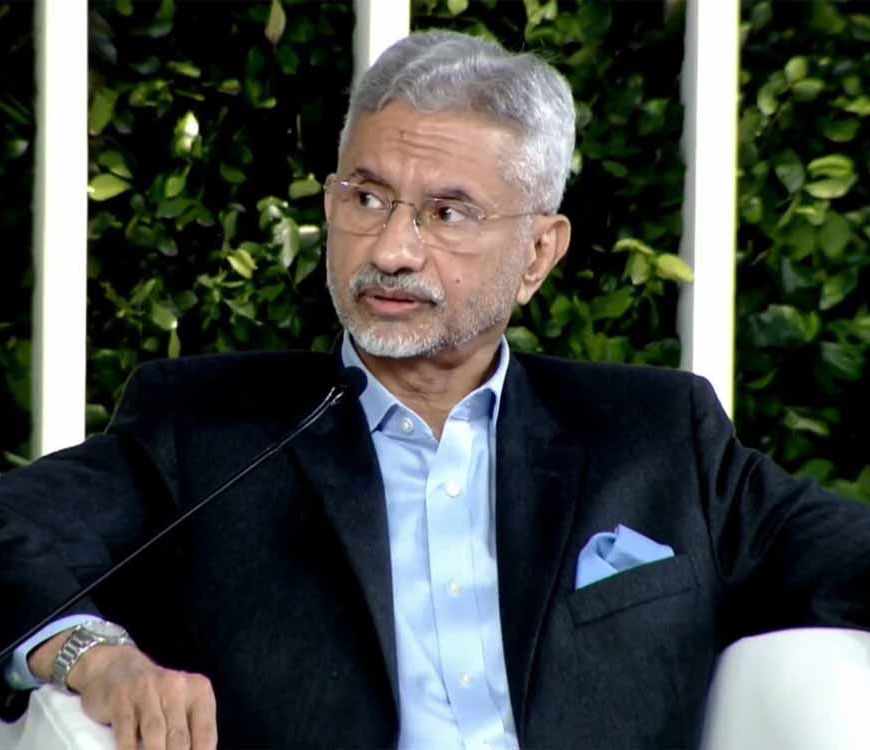 भारत में शेख हसीना का ठिकाना कब तक? जयशंकर के बयान से बांग्लादेश में मचा सियासी भूचाल