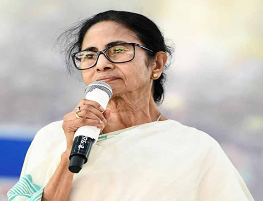 विध्वंस बरसी पर ममता बनर्जी का बड़ा बयान: ‘सांप्रदायिक राजनीति के खिलाफ संघर्ष जारी रहेगा’