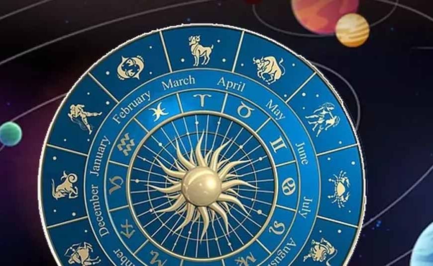 आज 7 दिसंबर: इन 4 राशियों के जीवन में आएगा बड़ा बदलाव, जानें क्या आपकी राशि शामिल है