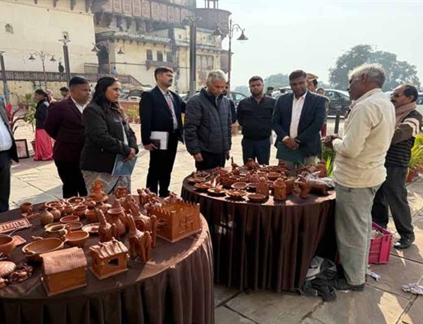 ओरछा को विश्वस्तरीय पर्यटन गंतव्य के रूप में विकसित किया जाये : मुख्य सचिव जैन
