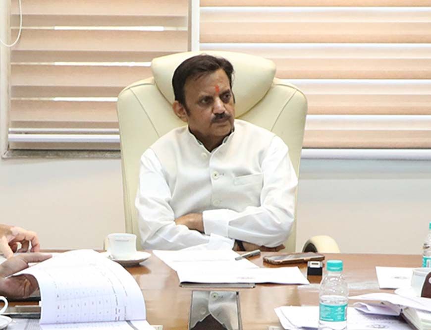 ग्राम पंचायतों के समन्वय से छोटी बसाहटों में पेयजल आपूर्ति कार्य को प्राथमिकता से करें पूर्ण: उप मुख्यमंत्री  शुक्ल