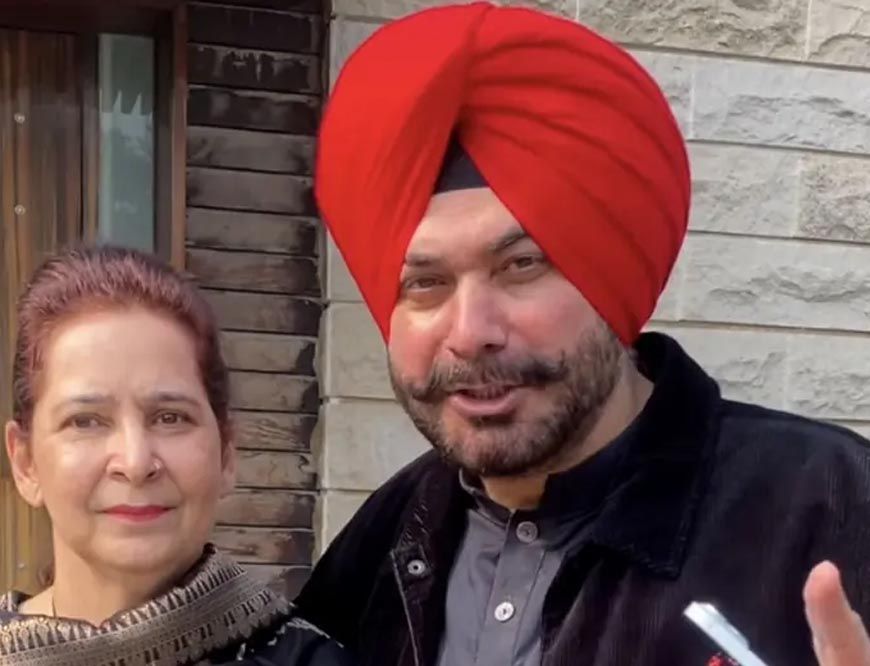 नवजोत कौर के बयान ने कांग्रेस को संकट में डाला, सिद्धू की वापसी पर उठे सवाल