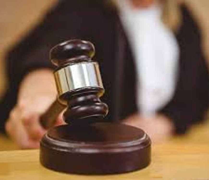 रिसेप्शन में ‘खुश’ दिखने का हवाला; कोर्ट ने रेप आरोपी को दी जमानत, पीड़िता की उम्र पर भी सवाल