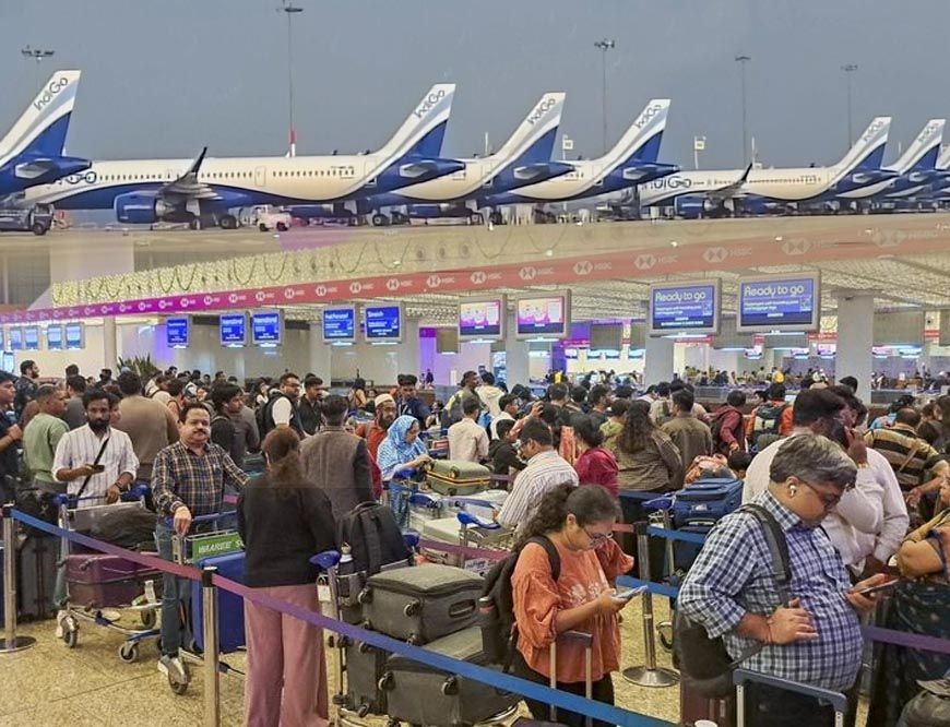 इंडिगो पर 9000 करोड़ का जुर्माना, छत्तीसगढ़ सिविल सोसायटी ने भेजा नोटिस, आज 4 फ्लाइट्स रद्द