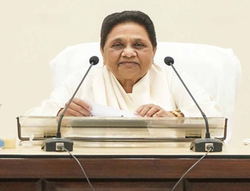 SIR की डेडलाइन बढ़ाने व बैलेट पेपर की वापसी की मांग: मायावती का बड़ा बयान