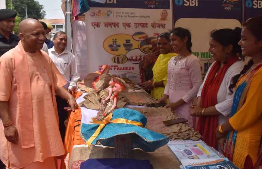 'स्किल्ड' हो रहा उत्तर प्रदेश, लाखों युवाओं के हुनर को मिल रहा हौसला