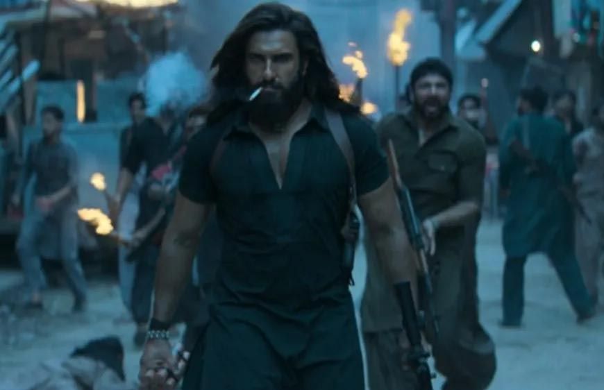 'धुरंधर' ने बॉक्स ऑफिस पर 150 करोड़ की कमाई की, OTT राइट्स के लिए हुई करोड़ों की डील