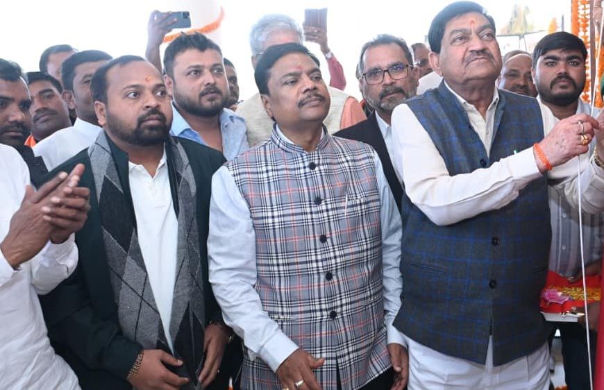 रायपुर : गिधवा-परसदा बनेगा देश का प्रमुख पक्षी संरक्षण केंद्र: वन मंत्री केदार कश्यप