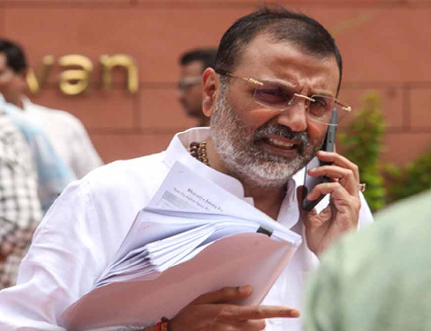 ‘वोट चोरी’ विवाद पर निशिकांत दुबे का पलटवार: बोले— कांग्रेस ही चोरों की सरदार