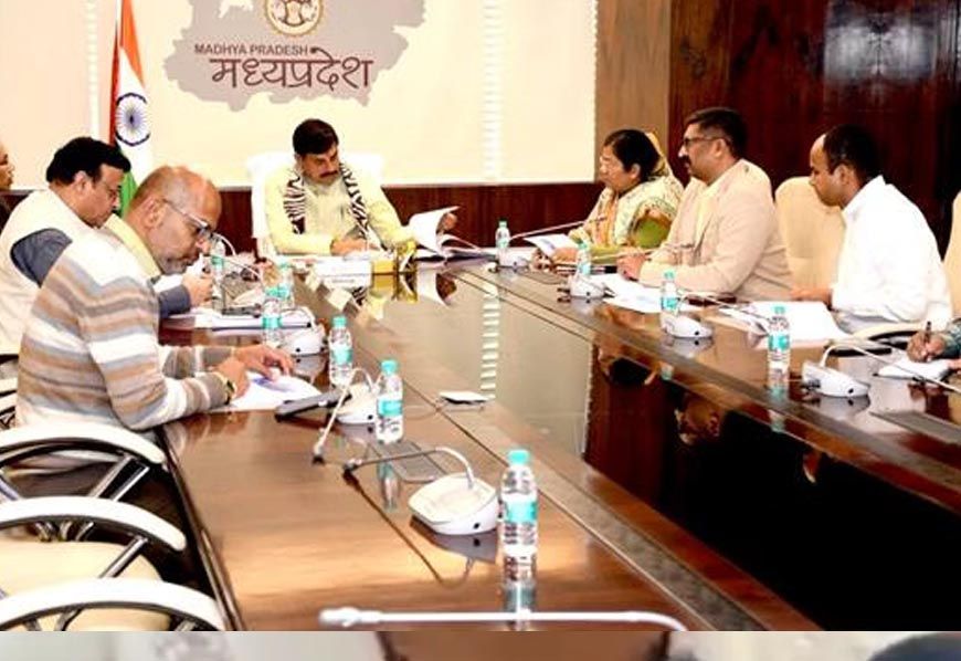 सीएम डॉ. मोहन यादव ने जल जीवन मिशन की समीक्षा की, मार्च 2027 तक लक्ष्य पूरा करने का दिया निर्देश