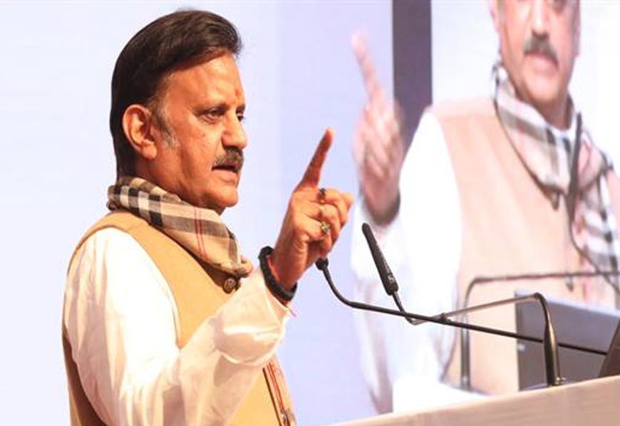 सतत एवं संवहनीय विकास के लिए ई-मोबिलिटी महत्वपूर्ण : उप मुख्यमंत्री  शुक्ल