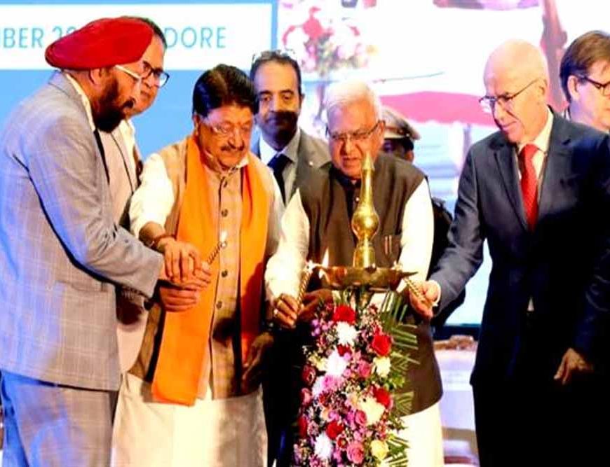चिकित्सक भगवान का दूसरा रूप होता है : राज्यपाल मंगुभाई पटेल