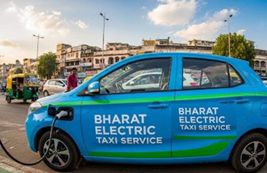 भारत टैक्सी ऐप' से सर्ज प्राइसिंग पर लगेगी रोक, नितिन गडकरी ने कहा- ऐप अभी टेस्टिंग फेज में