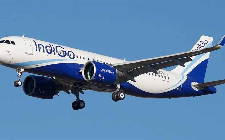 इंडिगो संकट गहराया: DGCA ने 4 फ्लाइट ऑपरेशन इंस्पेक्टर को किया सस्पेंड