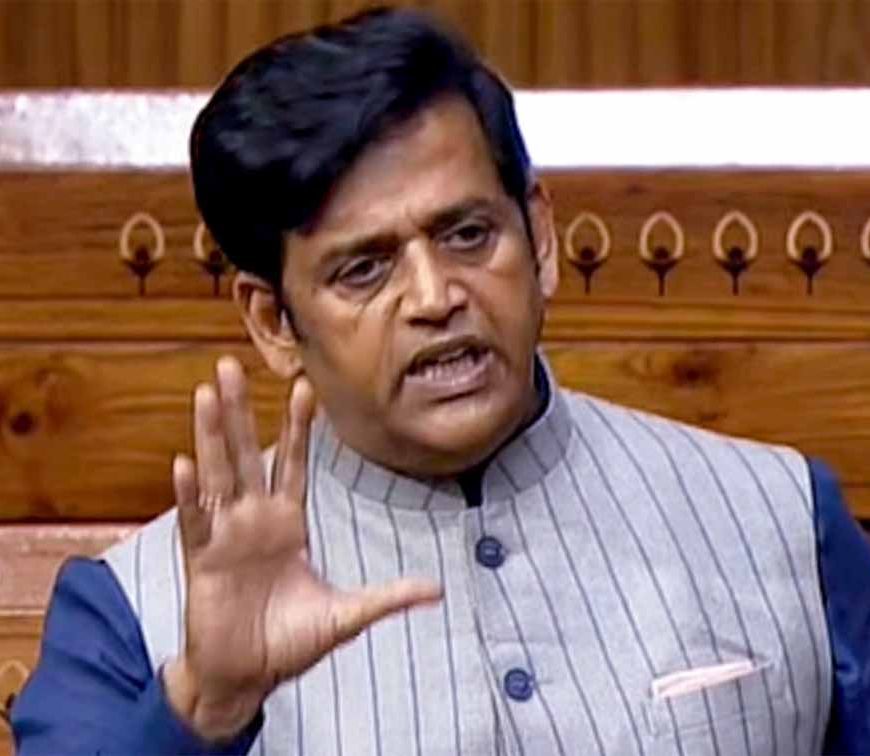 लोकसभा में गूंजे रवि किशन: झूठे मुकदमों पर सख्त कानून बनाने की जोरदार मांग