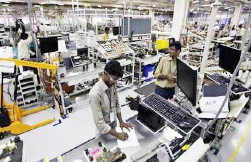 मोहन सरकार के दो साल: 2025 को 'उद्योग वर्ष' घोषित किया, MP को मिले ₹8 लाख करोड़ के उद्योग