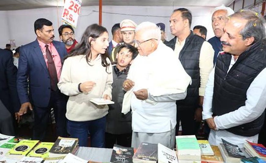 राज्यपाल मंगुभाई पटेल ने भोजपाल उत्सव मेले का किया भ्रमण