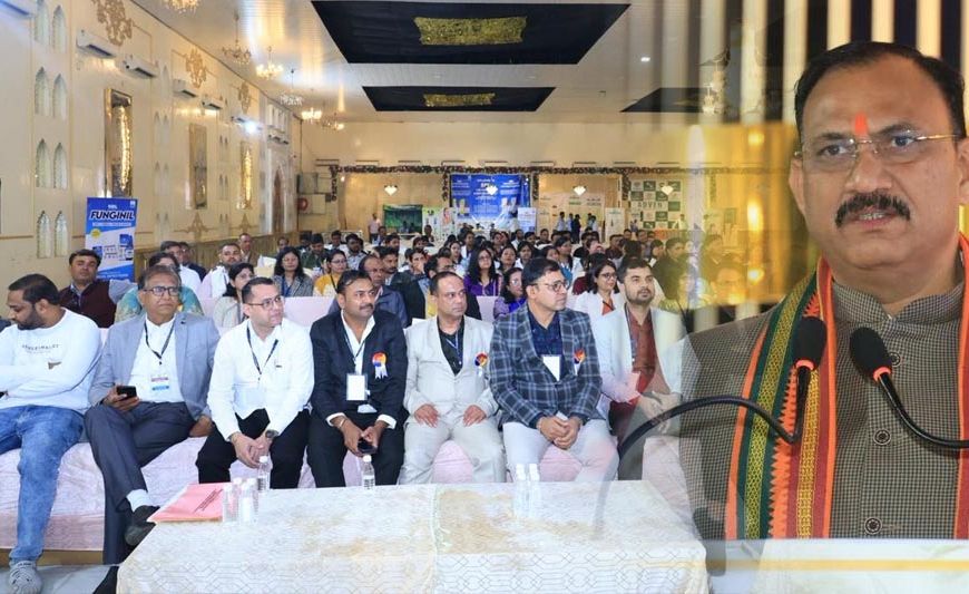 रायपुर : स्वास्थ्य मंत्री श्याम बिहारी जायसवाल ने द्वितीय नेशनल होम्योपैथिक सेमिनार का किया शुभारंभ