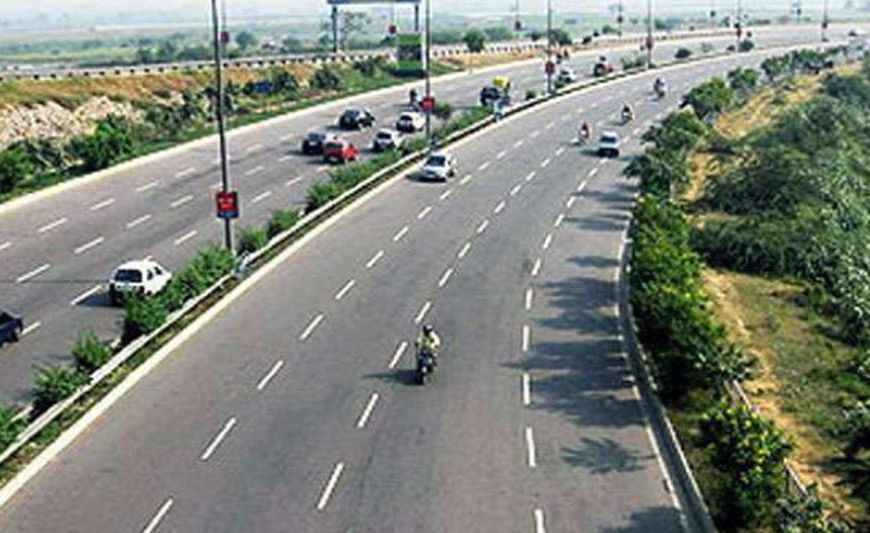 मोहन सरकार के दो साल: नदियों के बाद अब सड़कें बनीं प्रदेश की नई जीवन रेखा, 77,268 किमी का रोड नेटवर्क