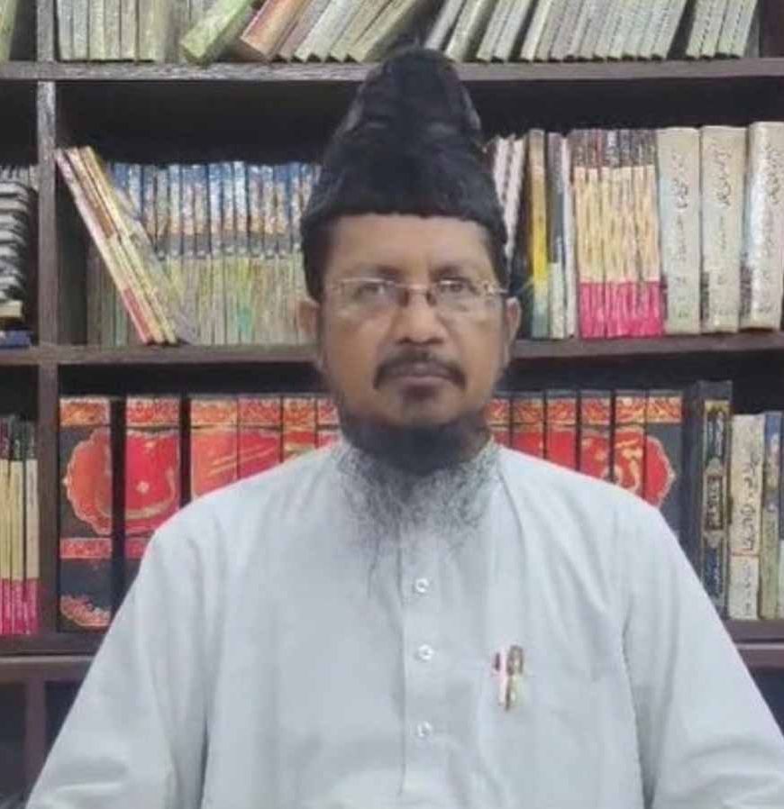 एसआईआर को मजहबी रंग न दें अखिलेश— मुसलमानों के वोट काटे जाने वाले बयान पर बोले बरेलवी मौलाना