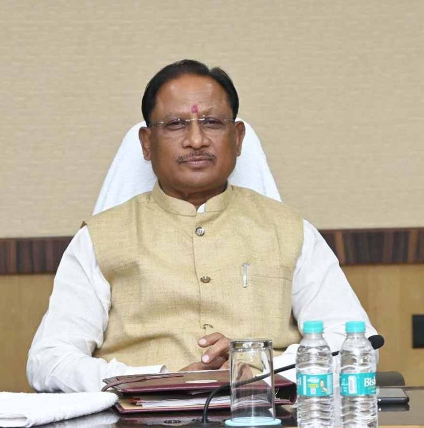 मुख्यमंत्री विष्णुदेव साय ने विजय दिवस पर शहीदों को किया नमन