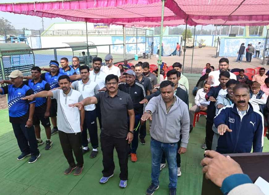 पॉवर कंपनीज अंतरक्षेत्रीय लॉन टेनिस प्रतियोगिता का शुभारंभ