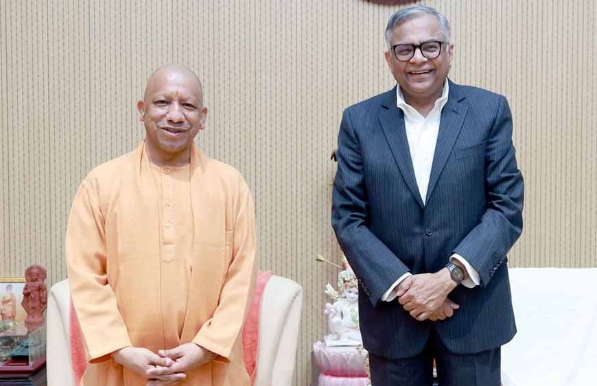 सीएम योगी और टाटा समूह के चेयरपर्सन के बीच हुई बैठक, यूपी में एआई सिटी और सेंटर ऑफ एक्सीलेंस बनाने का प्रस्ताव