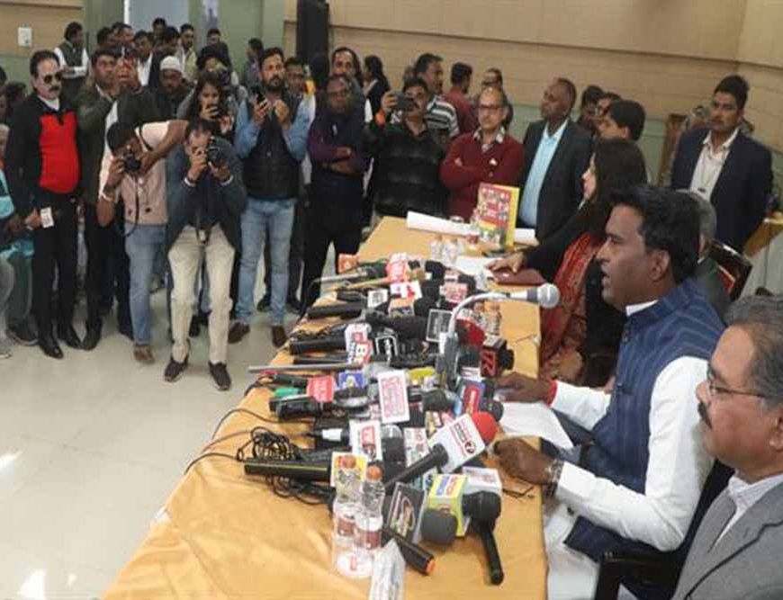 अंतर्राष्ट्रीय वन मेला अपने आप में एक अनूठा आयोजन : वन राज्य मंत्री अहिरवार