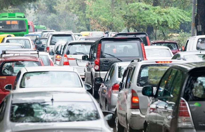 दिल्ली में एंट्री से पहले सावधान! BS‑4 या BS‑6 कैसे पहचानें अपनी कार